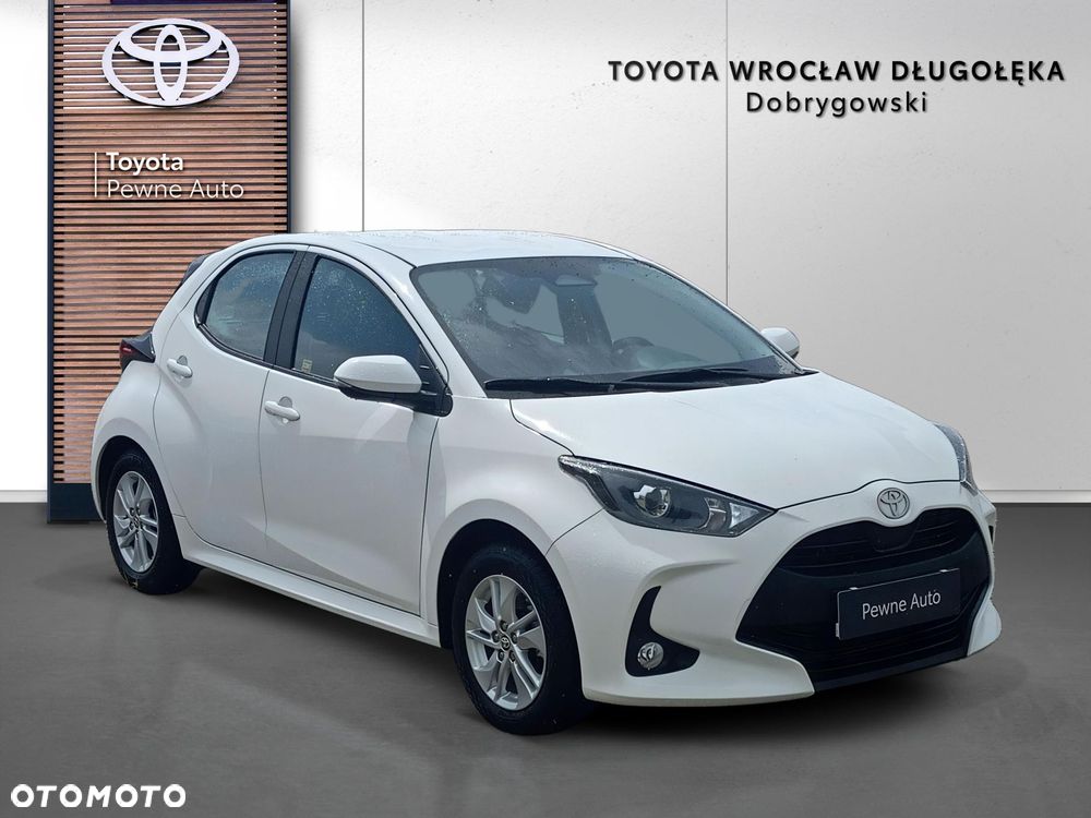 Toyota Yaris - 1