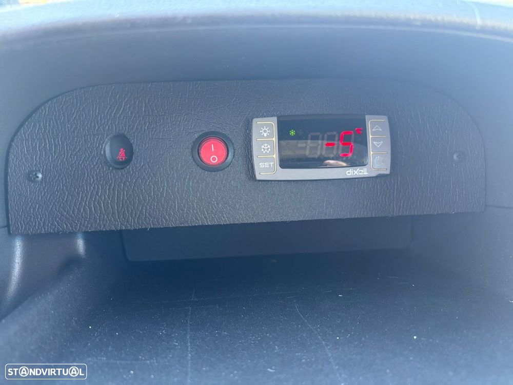 Renault Kangoo 1.5 dCI 95cv - SISTEMA DE FRIO -5º - FRIO PARQUE - IVA DEDUTÍVEL - 30