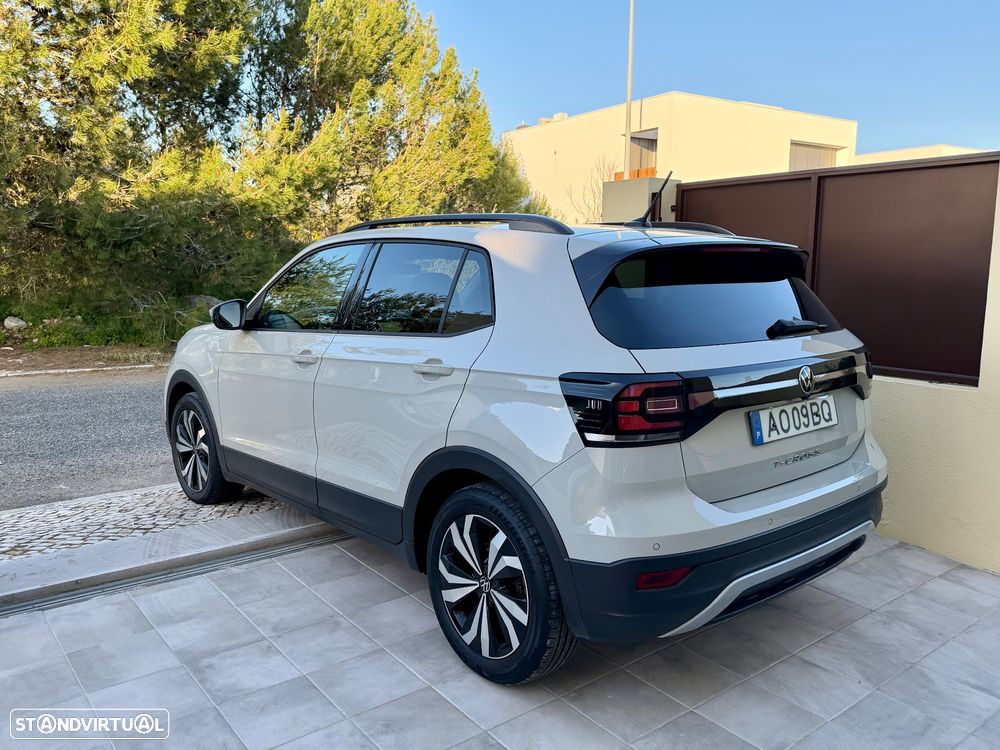 VW T-Cross 1.0 TSI BlackStyle DSG - 13