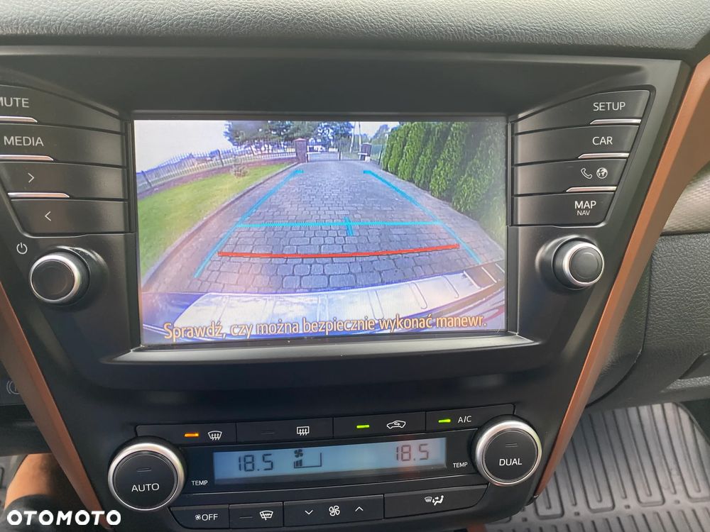 Toyota Avensis 2.0 Prestige MS - 28