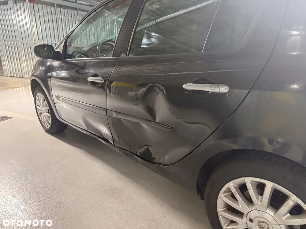 Renault Clio 1.5 dCi Extreme - 9