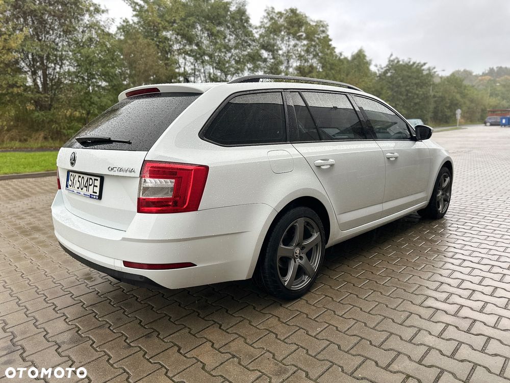 Skoda Octavia 2.0 TDI Ambition DSG - 3