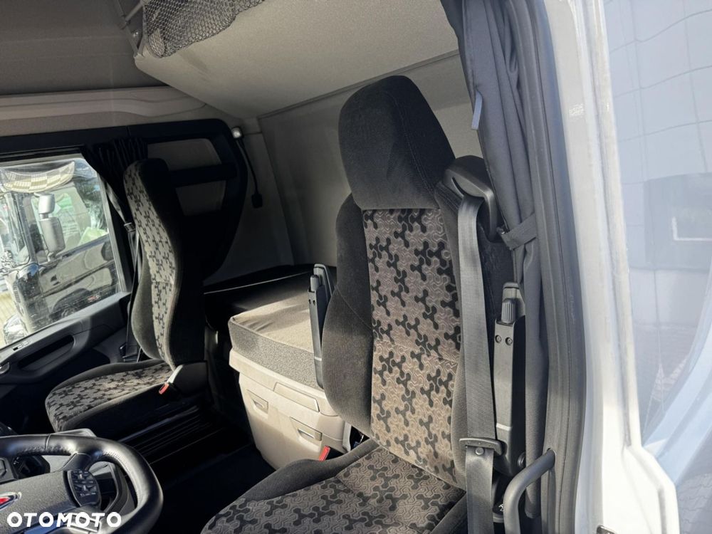 Scania Scania mega S460 - 6