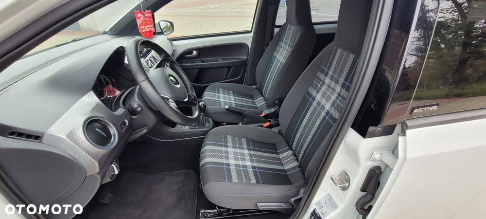 Volkswagen up! - 18