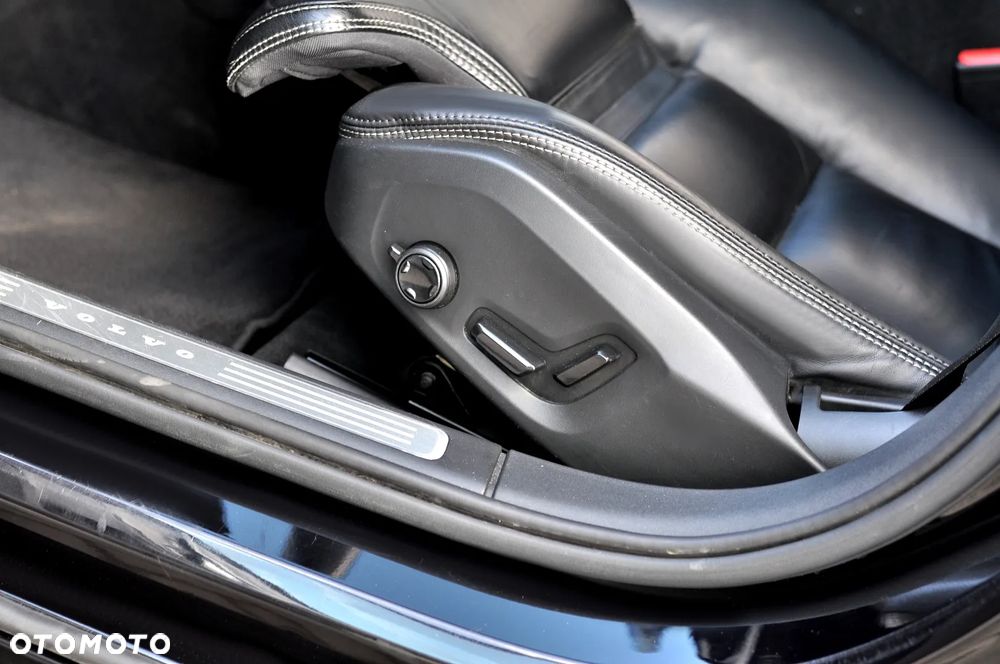 Volvo V90 D4 Momentum Pro - 22