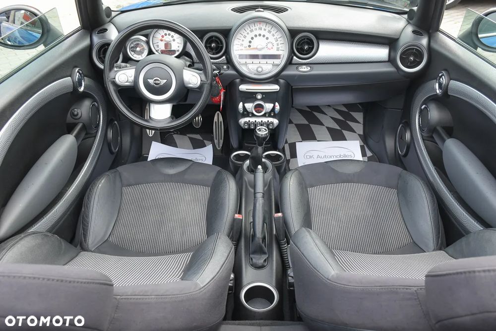 MINI Cooper S Standard - 24