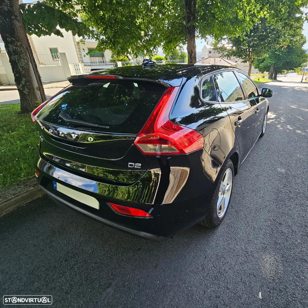 Volvo V40 1.6 D2 Kinetic Powershift Eco - 12