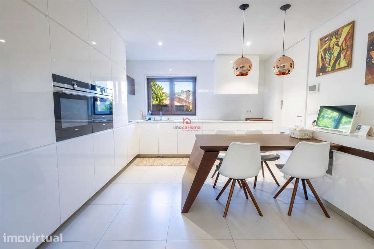Moradia Individual T3 de Luxo em Lordelo, Guimarães - Grande imagem: 5/21