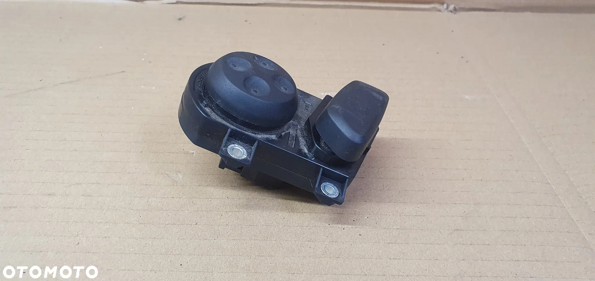 Panel przełącznik regulacji fotela kierowcy lewy VW Passat B6 3C0959777 - 2