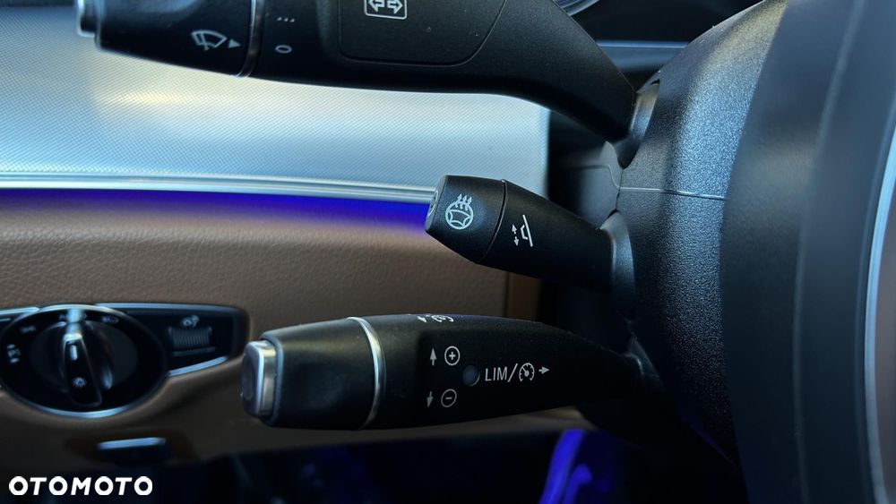 Mercedes-Benz Klasa E 200 Coupe 9G-TRONIC - 16