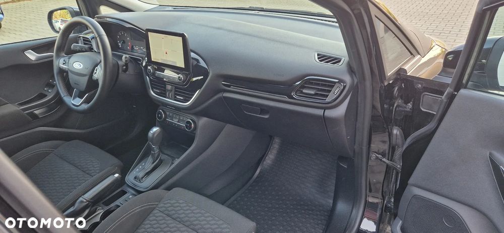 Ford Fiesta 1.0 EcoBoost Hybrid S&S TITANIUM - 9