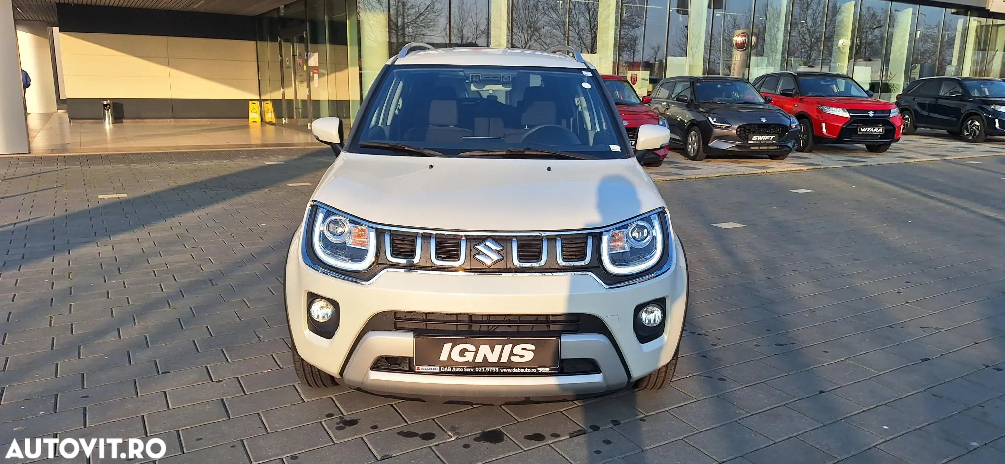 Suzuki Ignis 1.2 Dualjet 12V MHEV CVT Spirit - 2