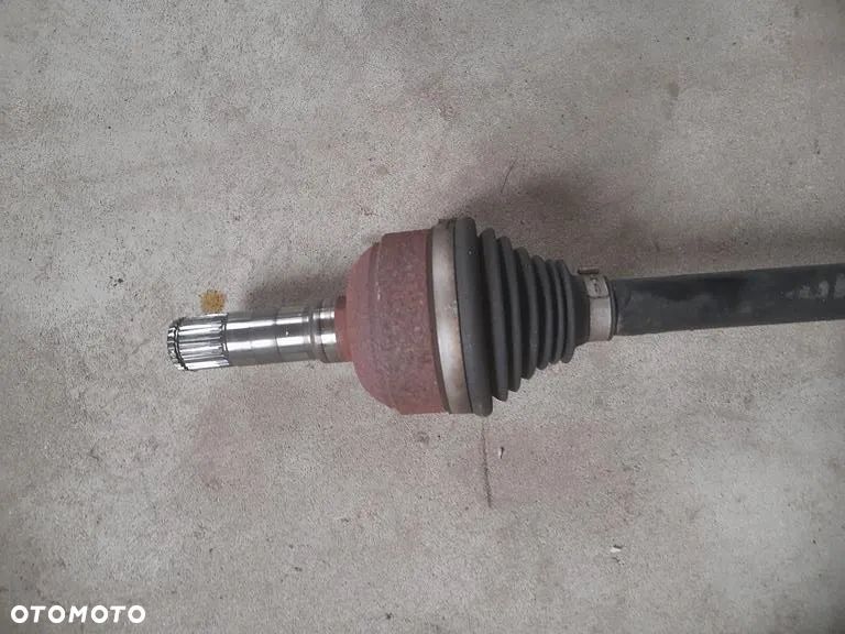 Półoś Prawa Prawy Przód Opel Insignia 2.0 CDTI Diesel 13348258 - 2