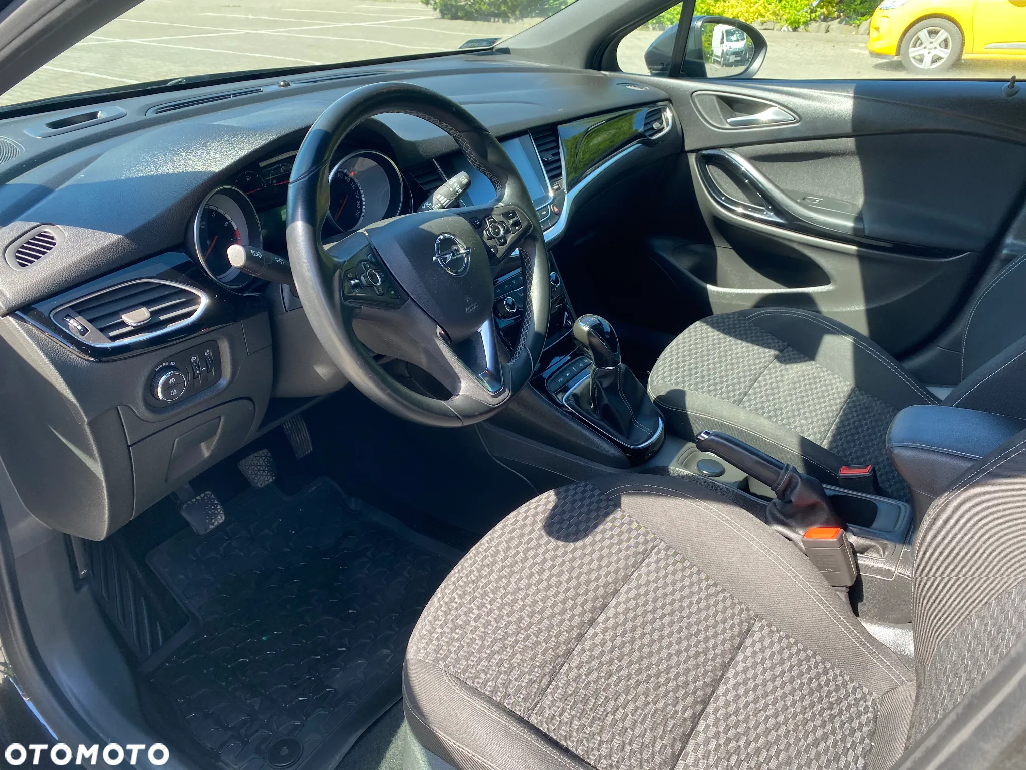 Opel Astra V 1.4 T Dynamic - 8
