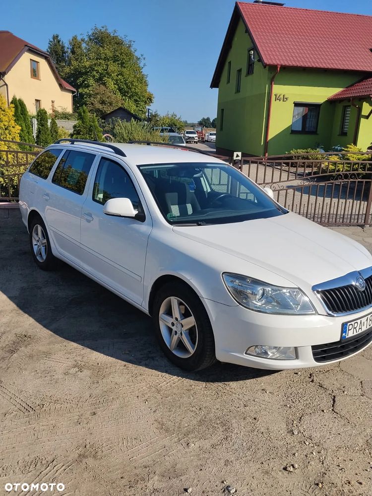 Skoda Octavia - 2