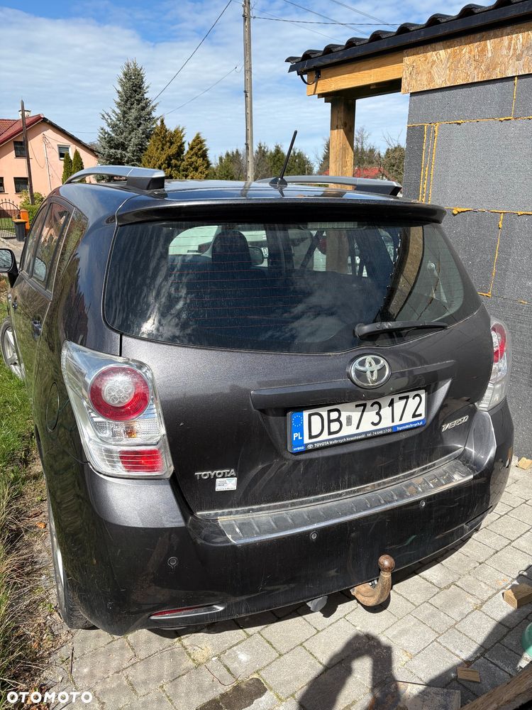 Toyota Verso 2.2 D-CAT Prestige 7os - 3