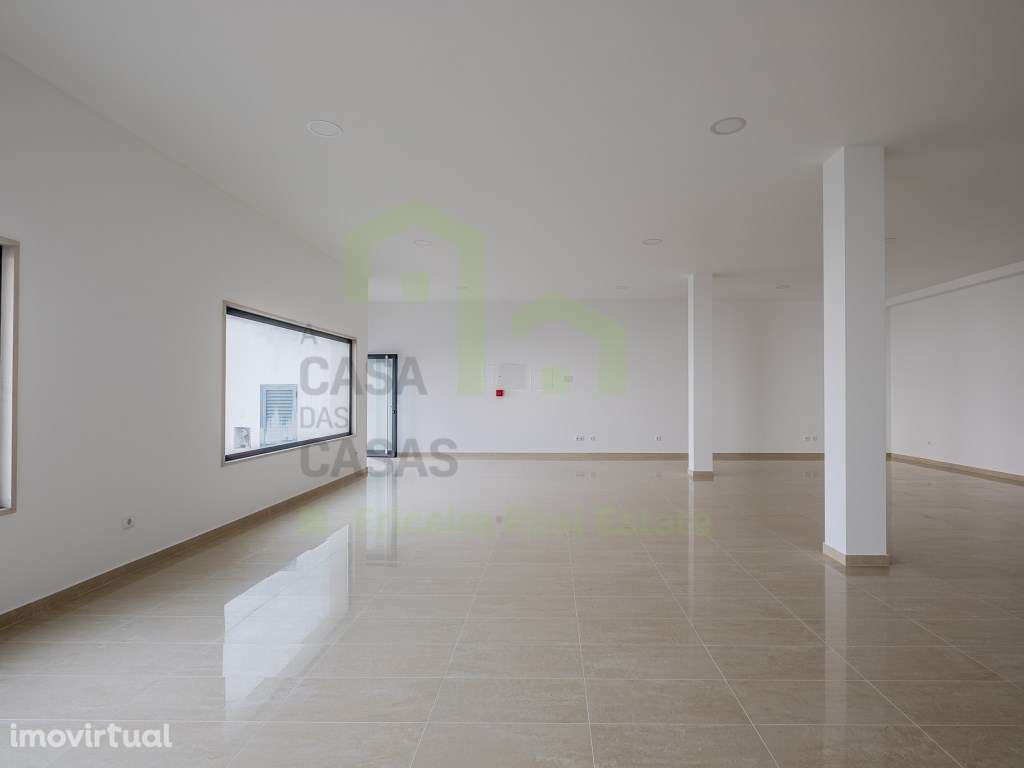 Loja - Ericeira 4 Km, A Casa das Casas - Grande imagem: 3/12