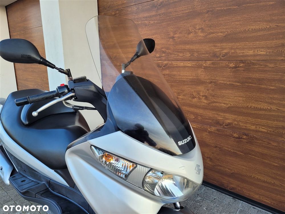Suzuki Burgman - 3
