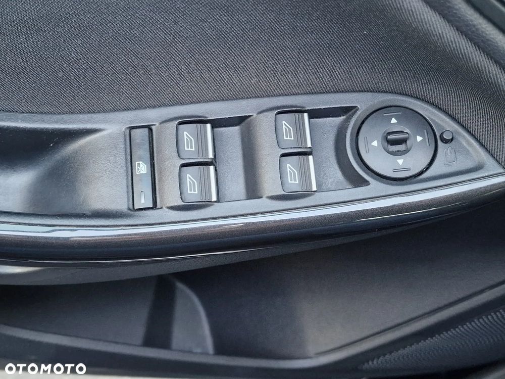 Ford Focus SW 2.0 TDCi Titanium ASS - 26