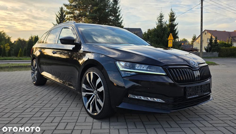 Skoda Superb 2.0 TDI Sportline DSG - 1
