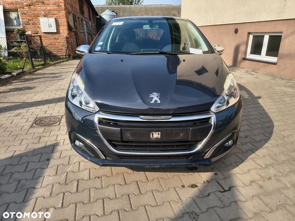 Peugeot 208 - 2