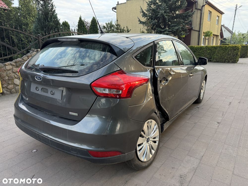 Ford Focus 1.0 EcoBoost Active - 7