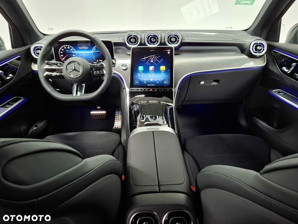 Mercedes-Benz GLC - 23