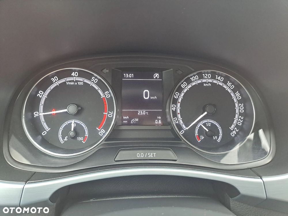 Skoda Fabia 1.0 TSI Ambition - 18