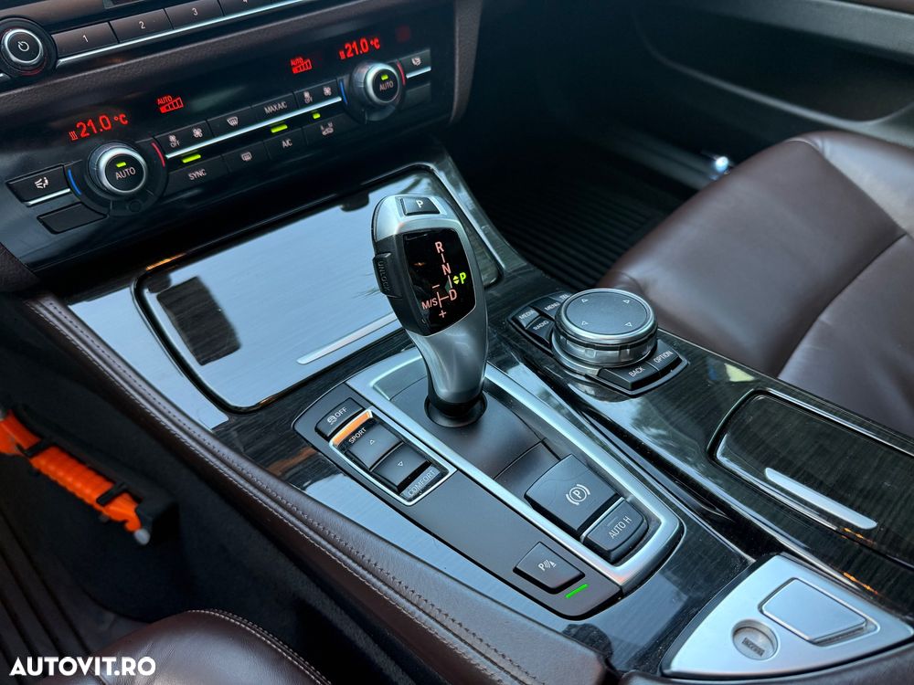 BMW Seria 5 520d AT - 22