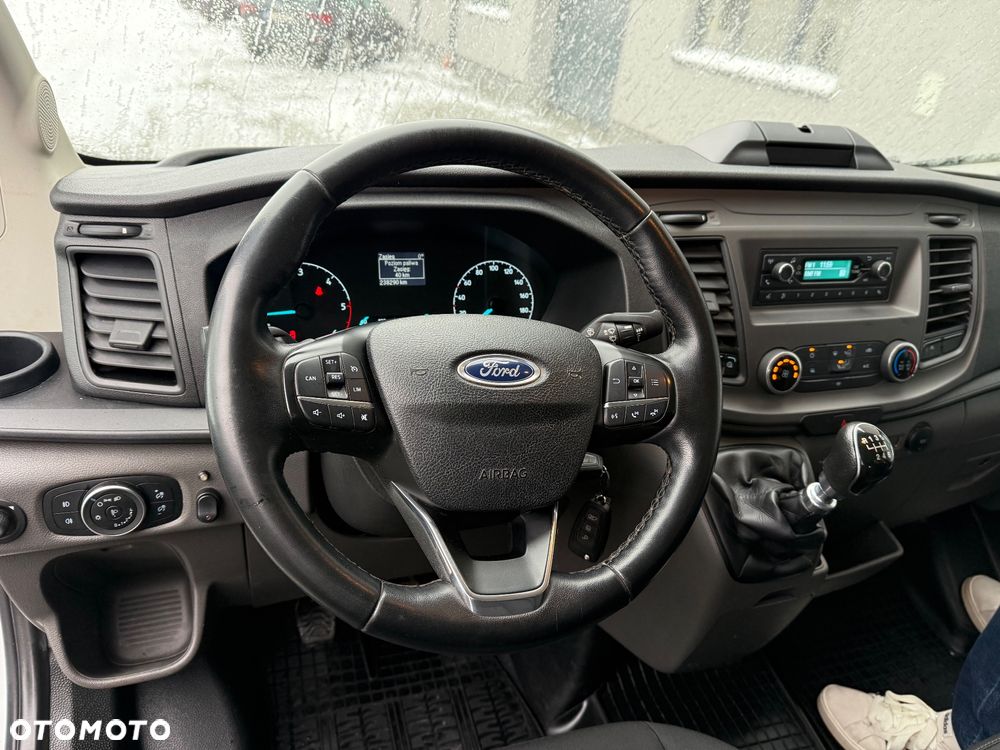Ford Transit - 15