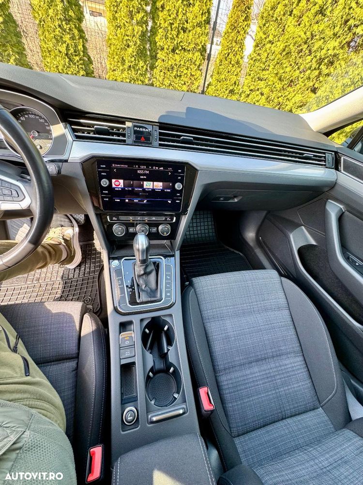 Volkswagen Passat 1.5 TSI OPF DSG Business - 9