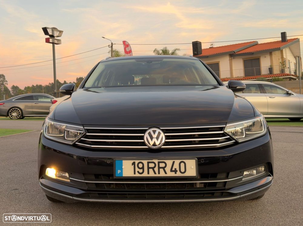 VW Passat Variant 2.0 TDi Highline - 11