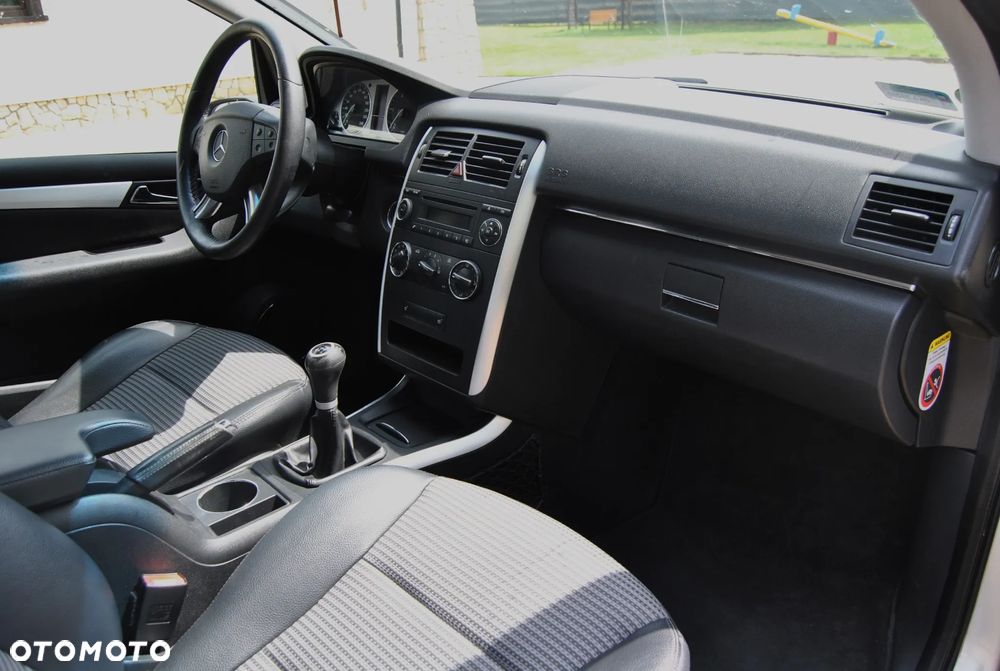 Mercedes-Benz Klasa B 200 CDI EU5 - 7