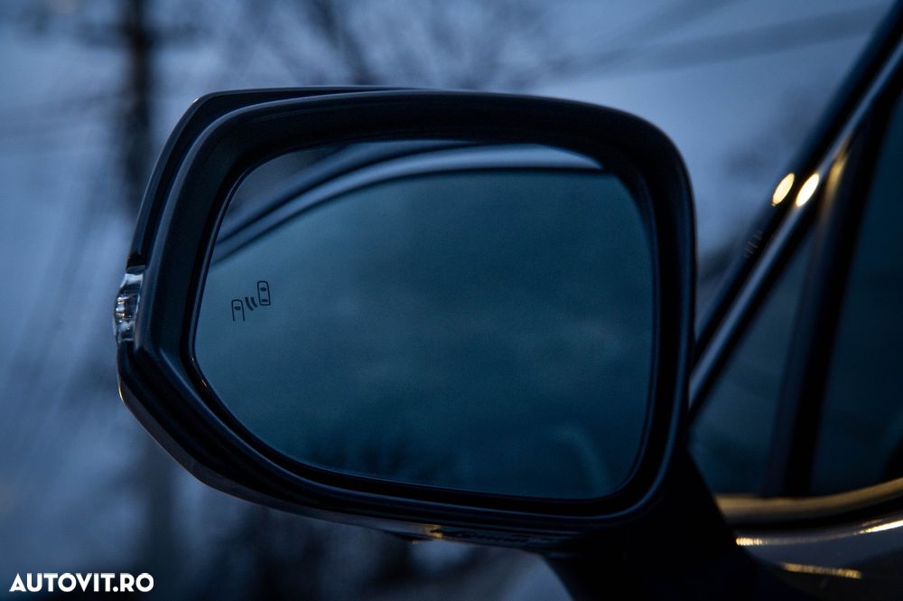 Toyota RAV4 2.5 4x4 Team Deutschland - 18