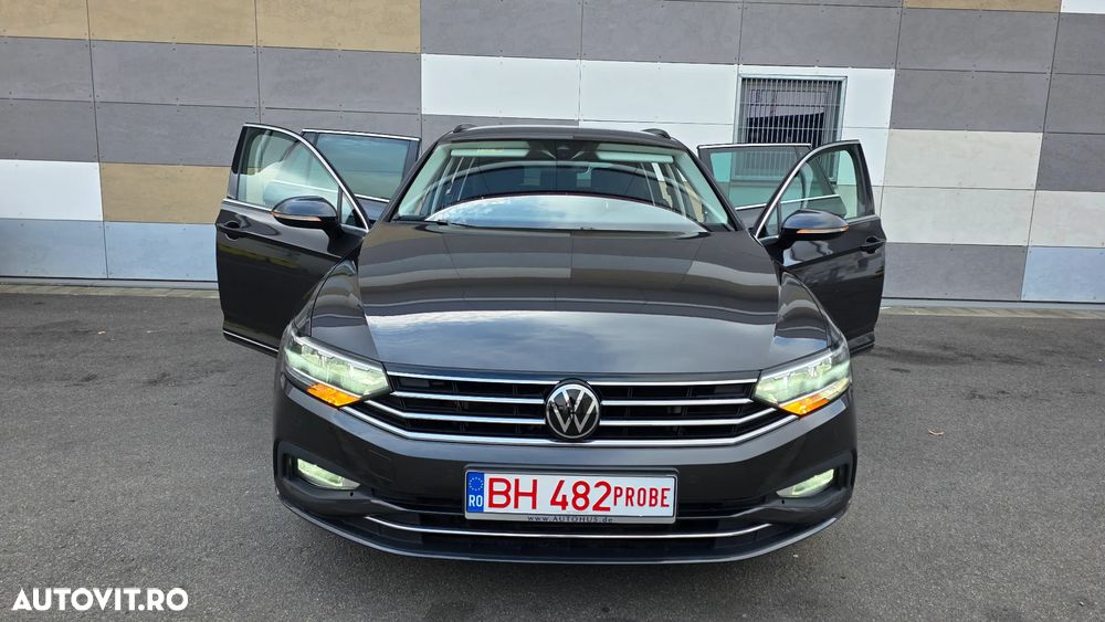 Volkswagen Passat Variant 2.0 TDI SCR DSG Business - 18