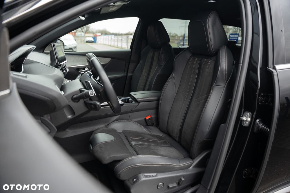 Peugeot 5008 1.6 PureTech GT Pack S&S EAT8 - 25