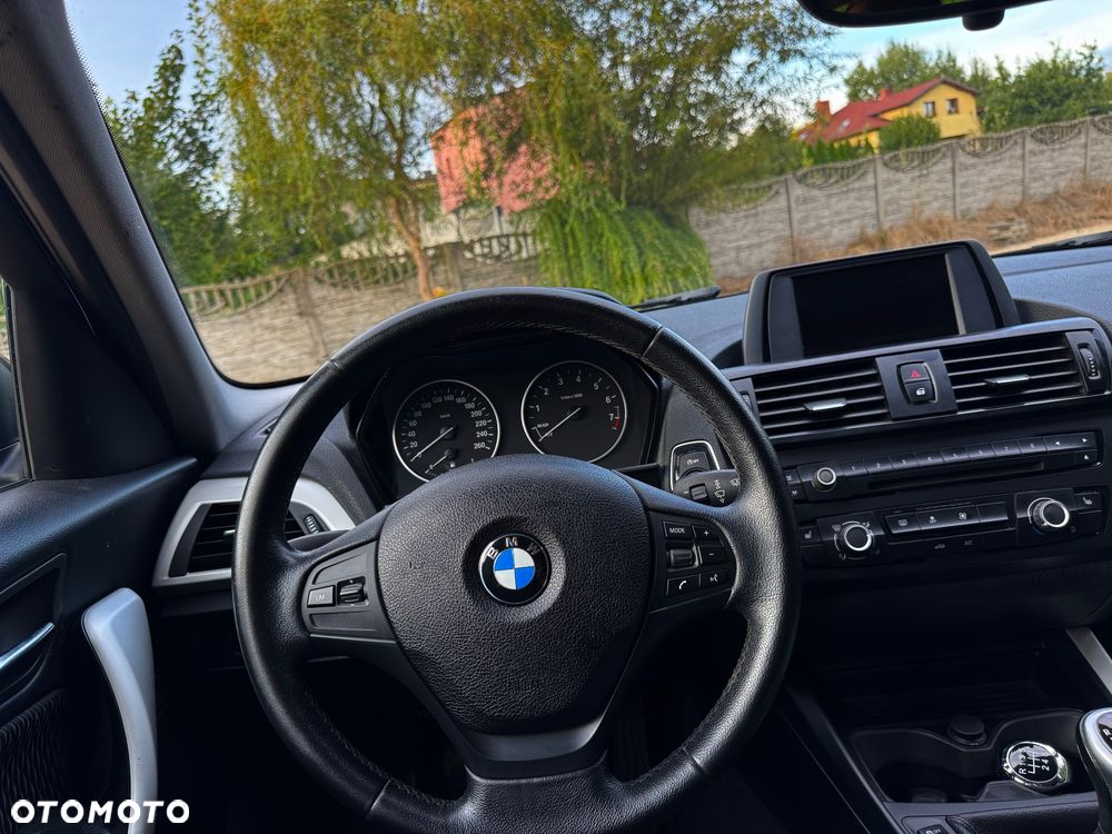 BMW Seria 1 - 11