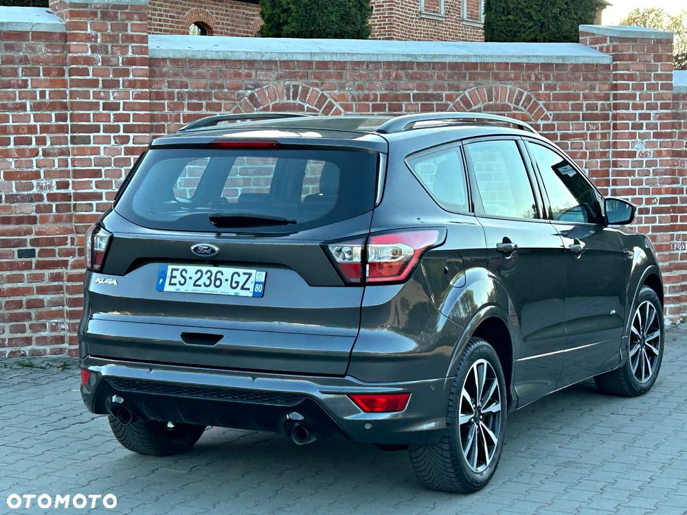 Ford Kuga 2.0 TDCi 4x4 ST-Line - 24