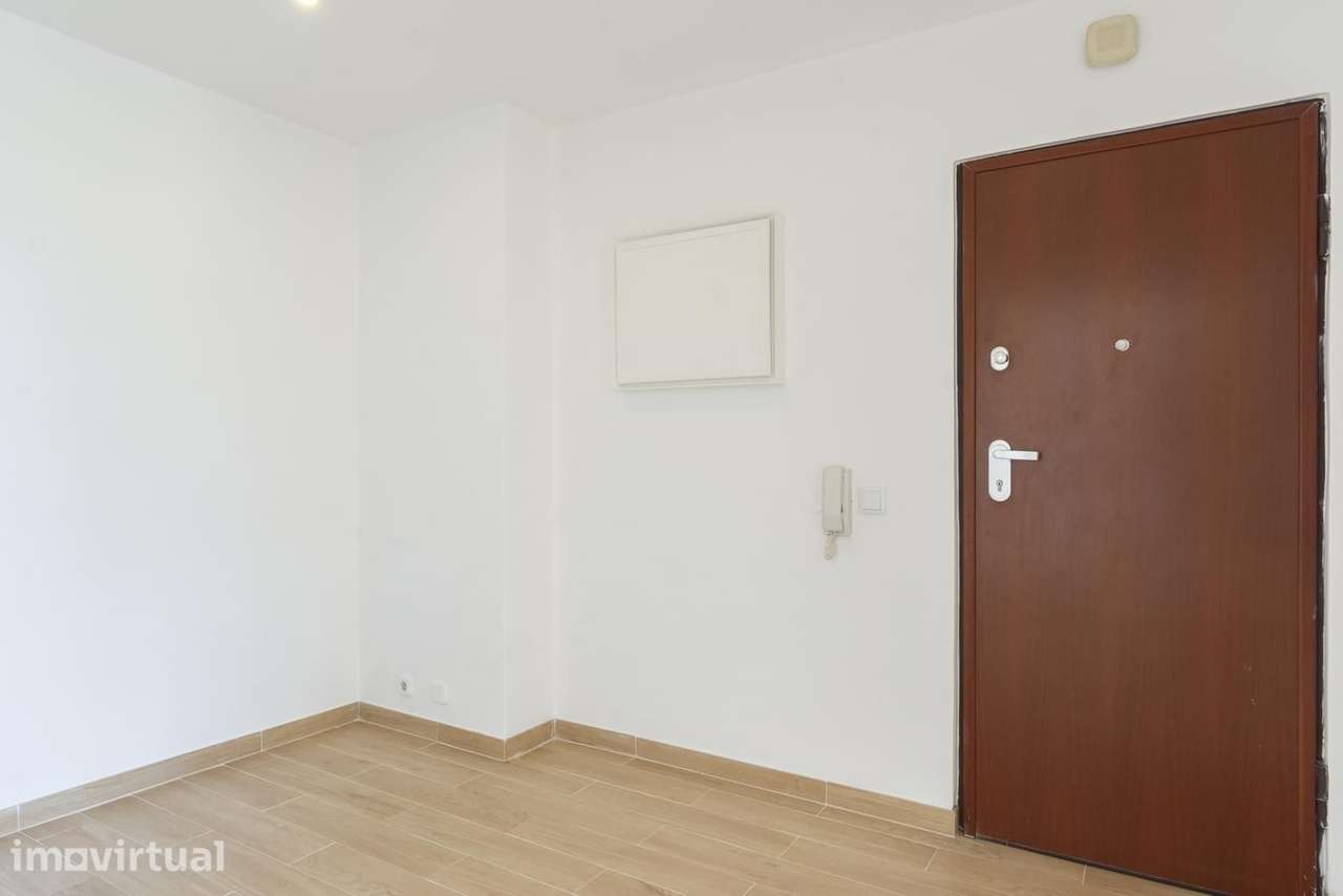 Apartamento T2 com estacionamento, Bairro do Rosário, Cascais - Grande imagem: 2/27