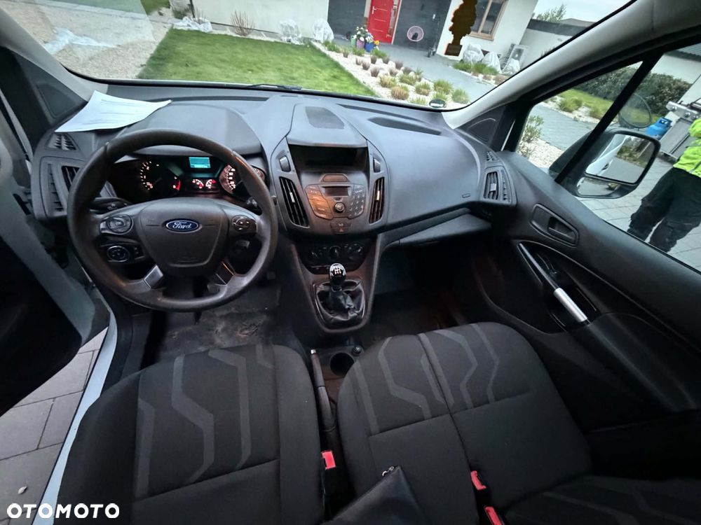 Ford Transit Connect - 11