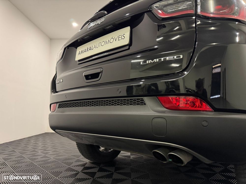 Jeep Compass 2.0 M-Jet Limited Auto - 27