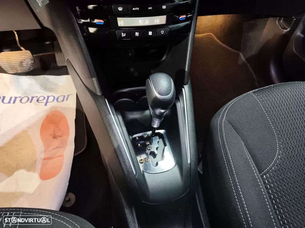 Peugeot 208 PureTech 110 Stop & Start EAT6 Tech Edition - 13