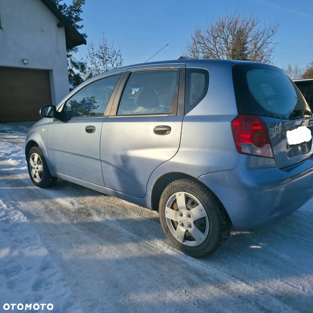 Chevrolet Aveo 1.2 Plus - 5