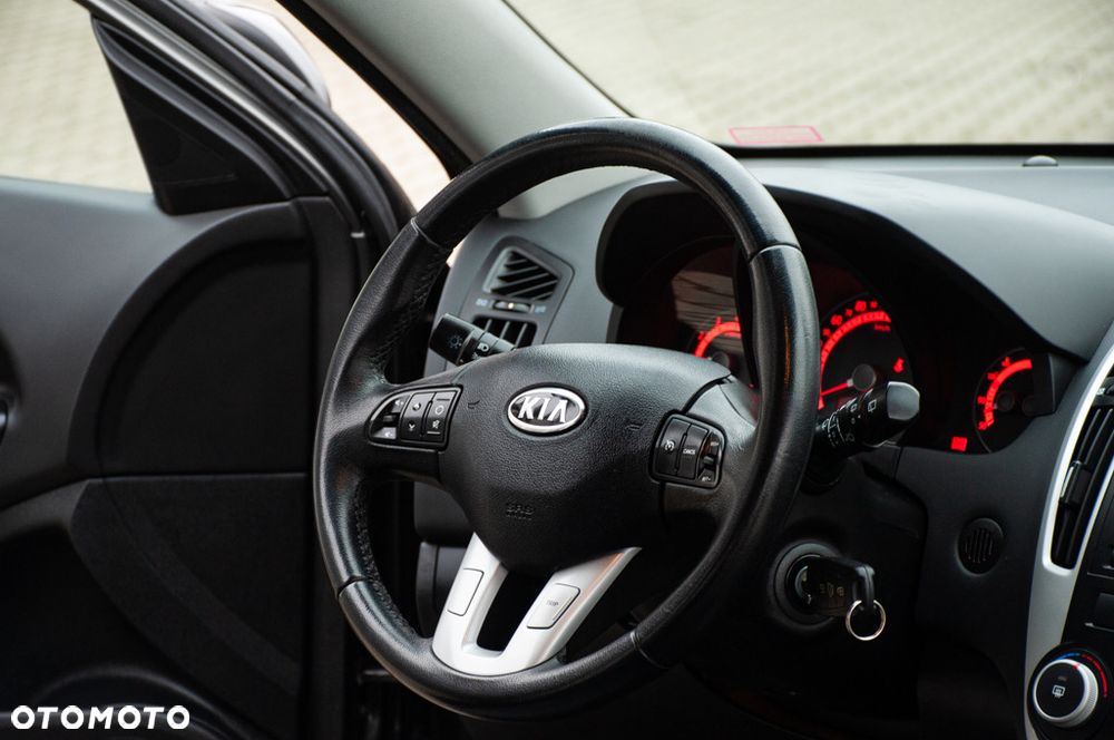 Kia Ceed 1.6 CVVT LX - 40