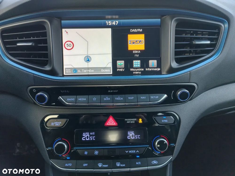 Hyundai IONIQ - 15