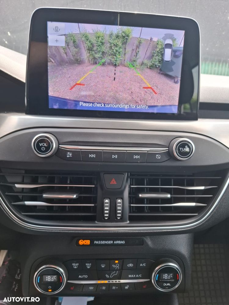 FORD Focus 2019 — imagine 11