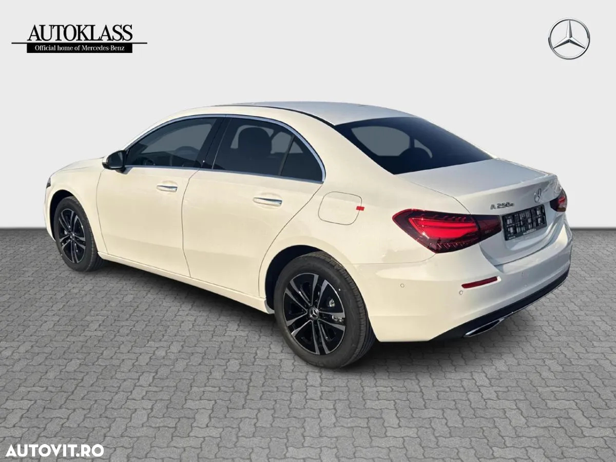 Mercedes-Benz A 250 e Aut. - 3