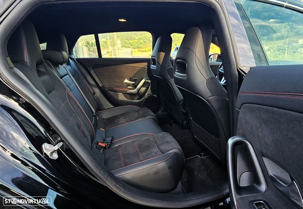 Mercedes-Benz CLA 180 d 8G-DCT - 8