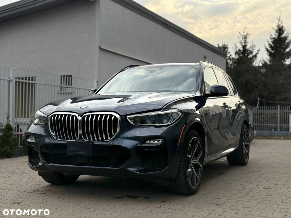 BMW X5 xDrive50i Sport-Aut - 18