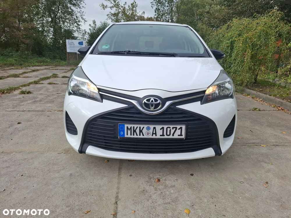 Toyota Yaris - 2